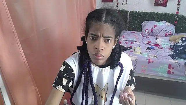 thianahorny online show from 15, 6, 2026