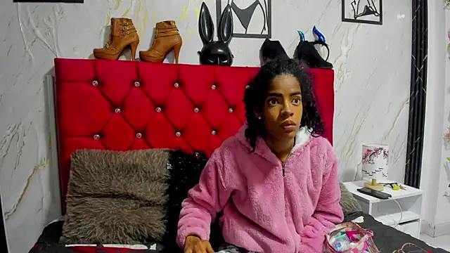 thianahorny online show from 19, 3, 2026