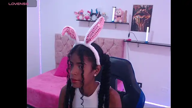 thianahorny online show from 16, 10, 2025