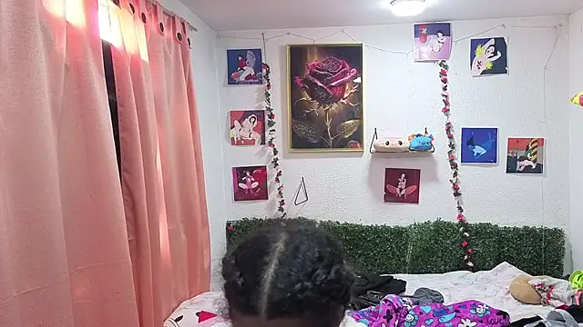 thianahorny online show from 3, 7, 2026