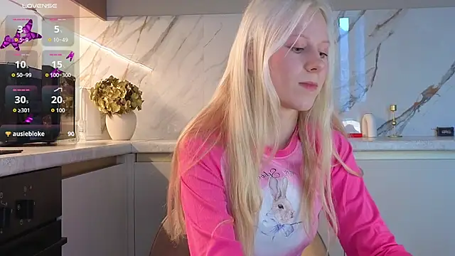 Emili Kron online show from 13, 10, 2025