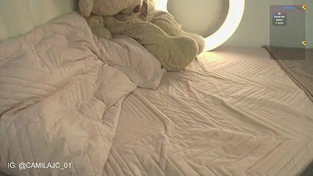 KIMMIE 01 online show from 8, 2, 2026