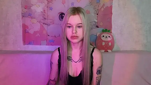 HoneyGold  online show from 3, 12, 2025