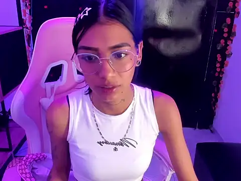 KarlaSlutSkinny   online show from 22, 2, 2026