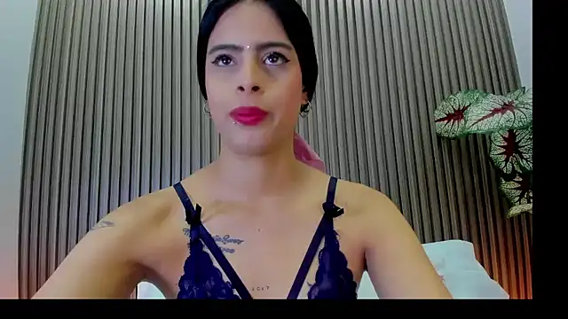 laura maite  online show from 22, 12, 2025