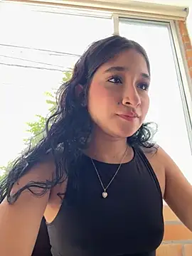 Snapshot of Ariasex_ chatting on 4, 11, 2025 Ariasex online show from 4, 11, 2025