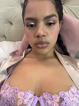 MeganHillss online show from 25, 4, 2026