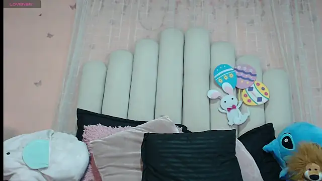 SweetRenata  online show from 12, 2, 2026