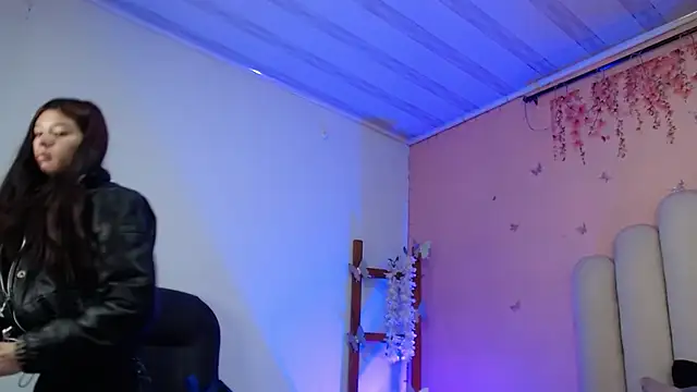 SweetRenata  online show from 26, 10, 2025