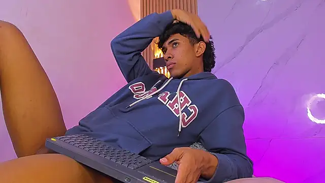 Ethan thouse online show from 3, 12, 2025