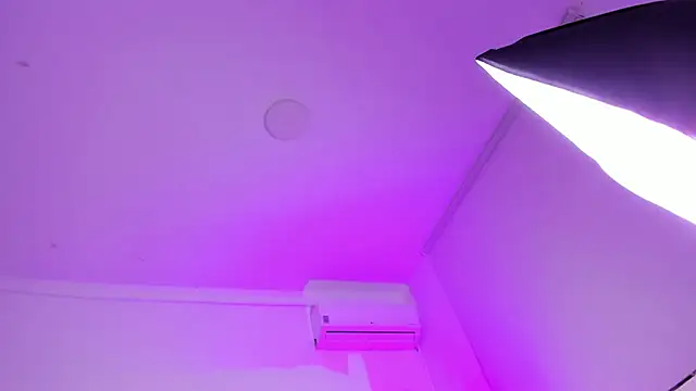 Snapshot of ChocoBunny1 chatting on 22, 11, 2025 ChocoBunny1 online show from 22, 11, 2025