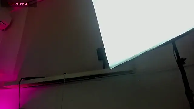 Snapshot of ChocoBunny1 chatting on 9, 11, 2025 ChocoBunny1 online show from 9, 11, 2025