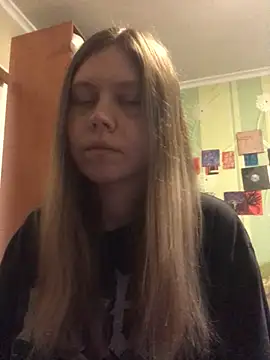 LunaVirelle online show from 13, 11, 2025