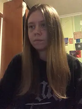 LunaVirelle online show from 31, 10, 2025