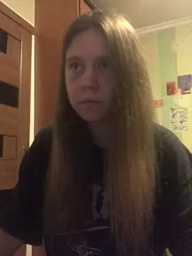 Snapshot of LunaVirelle chatting on 12, 7, 2026 LunaVirelle online show from 12, 7, 2026