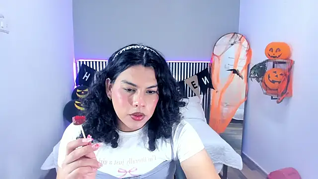 Little Alli online show from 29, 10, 2025