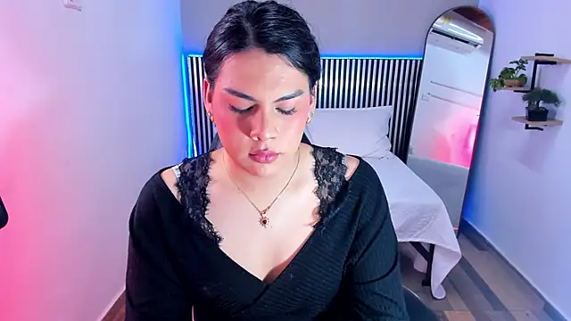 Snapshot of Little_Alli chatting on 2, 2, 2026 Little Alli online show from 2, 2, 2026