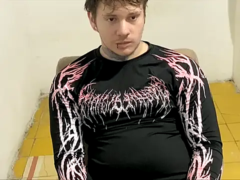 Snapshot of Skol_100802 chatting on 25, 2, 2026 Skol 100802 online show from 25, 2, 2026