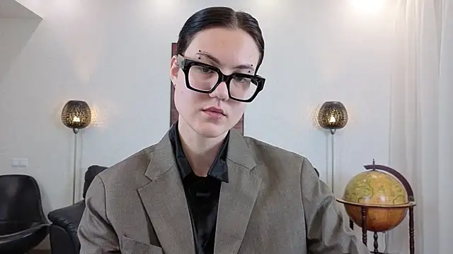 Marie Fitch online show from 2, 5, 2026