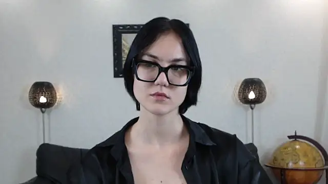 Marie Fitch online show from 24, 10, 2025