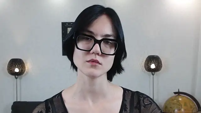 Marie Fitch online show from 27, 10, 2025