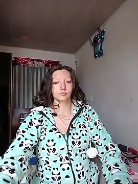 Snapshot of Lucy_colee chatting on 8, 1, 2026 Lucy colee online show from 8, 1, 2026