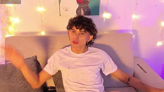 lua boy online show from 11, 5, 2026