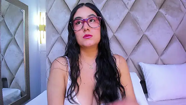 GabyParker  online show from 2, 12, 2025