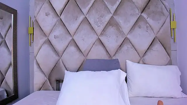 GabyParker  online show from 23, 2, 2026