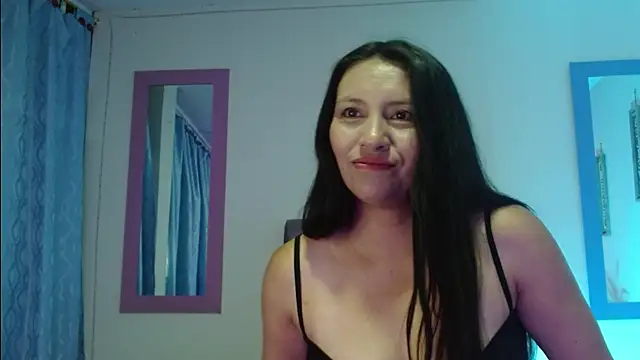 Snapshot of naya_10 chatting on 7, 7, 2026 naya 10 online show from 7, 7, 2026