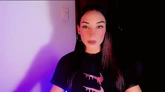 Snapshot of babysomeer chatting on 3, 12, 2025 babysomeer online show from 3, 12, 2025