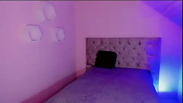 Snapshot of babysomeer chatting on 24, 11, 2025 babysomeer online show from 24, 11, 2025