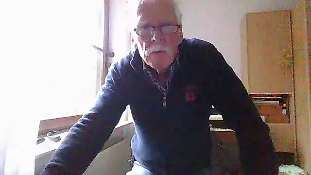 super-snoopy online show from 26, 10, 2025