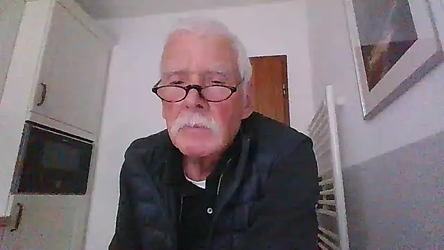 super-snoopy online show from 13, 4, 2026