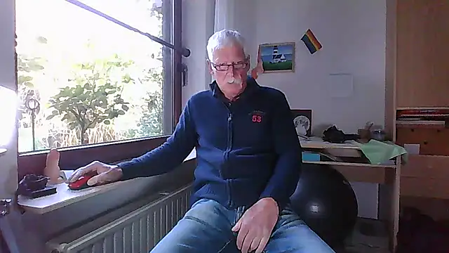 super-snoopy online show from 5, 10, 2025