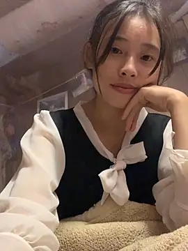 Snapshot of Han-han123 chatting on 25, 10, 2025 Han-han123 online show from 25, 10, 2025