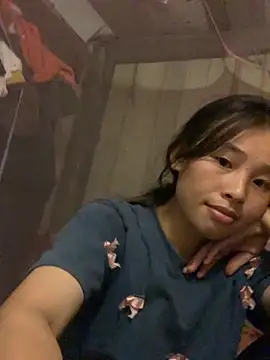 Snapshot of Han-han123 chatting on 8, 10, 2025 Han-han123 online show from 8, 10, 2025