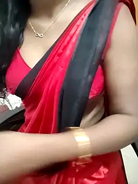 Snapshot of Tamilmallu-duskygirl03 chatting on 20, 6, 2026 Tamilmallu-duskygirl03 online show from 20, 6, 2026