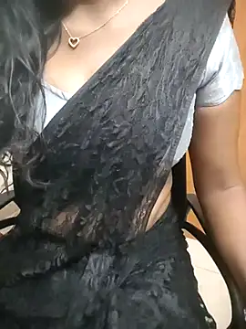 Tamilmallu-duskygirl03 online show from 15, 5, 2026