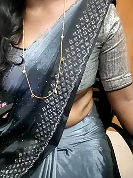 Tamilmallu-duskygirl03 online show from 29, 5, 2026
