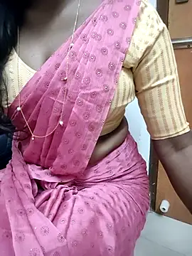 Tamilmallu-duskygirl03 online show from 15, 12, 2025