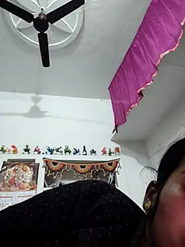 Snapshot of Co_punam chatting on 3, 2, 2026 Co punam online show from 3, 2, 2026