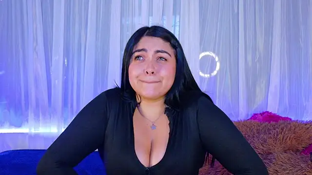Victoria Jonhss online show from 11, 6, 2026