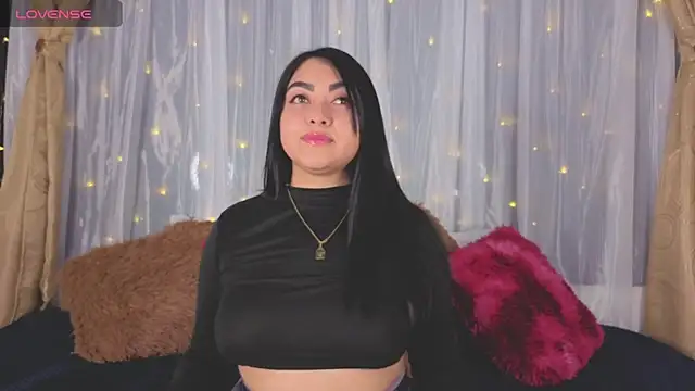 Victoria Jonhss online show from 18, 11, 2025