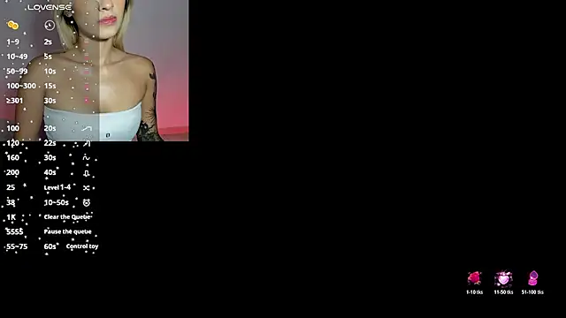 Snapshot of Ashleyroys_111 chatting on 10, 6, 2026 Ashleyroys 111 online show from 10, 6, 2026