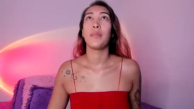 HeidyRousse online show from 8, 4, 2026