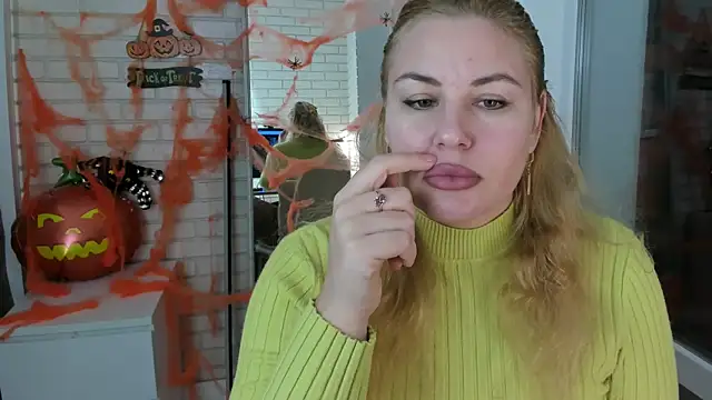 Passion-Blondy online show from 27, 10, 2025