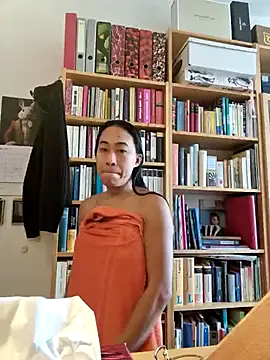 bianca bellamy online show from 28, 3, 2026