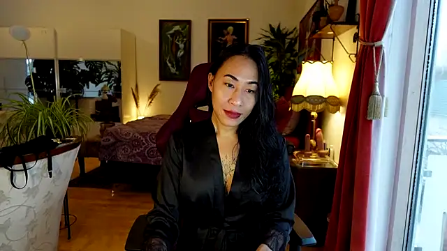 bianca bellamy online show from 19, 11, 2025