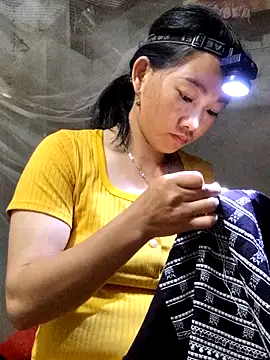 Snapshot of gio-thu chatting on 17, 6, 2026 gio-thu online show from 17, 6, 2026